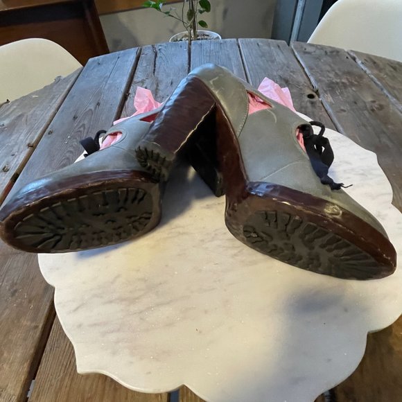 John Fluevog  -Hopscotch Mary Janes  Size 11 - Picture 5 of 6